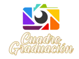Logo oficial del sitio web CuadroGraduacion.cl con una cámara fotográfica de colores, y una luna de lente, con el nombre en letra serif con bordes dorados